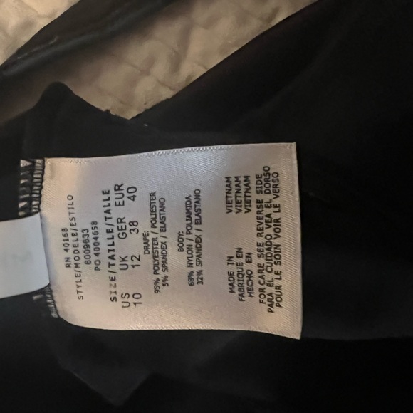 Miracle Suit Size 10 - Picture 5 of 5